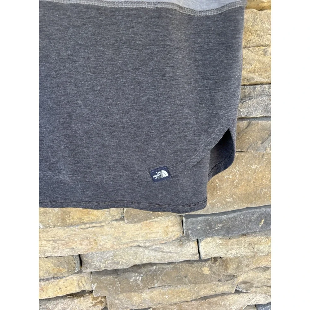 Women's North face Over‎ Size Tshirt Small Color Block - Picture 4 of 5